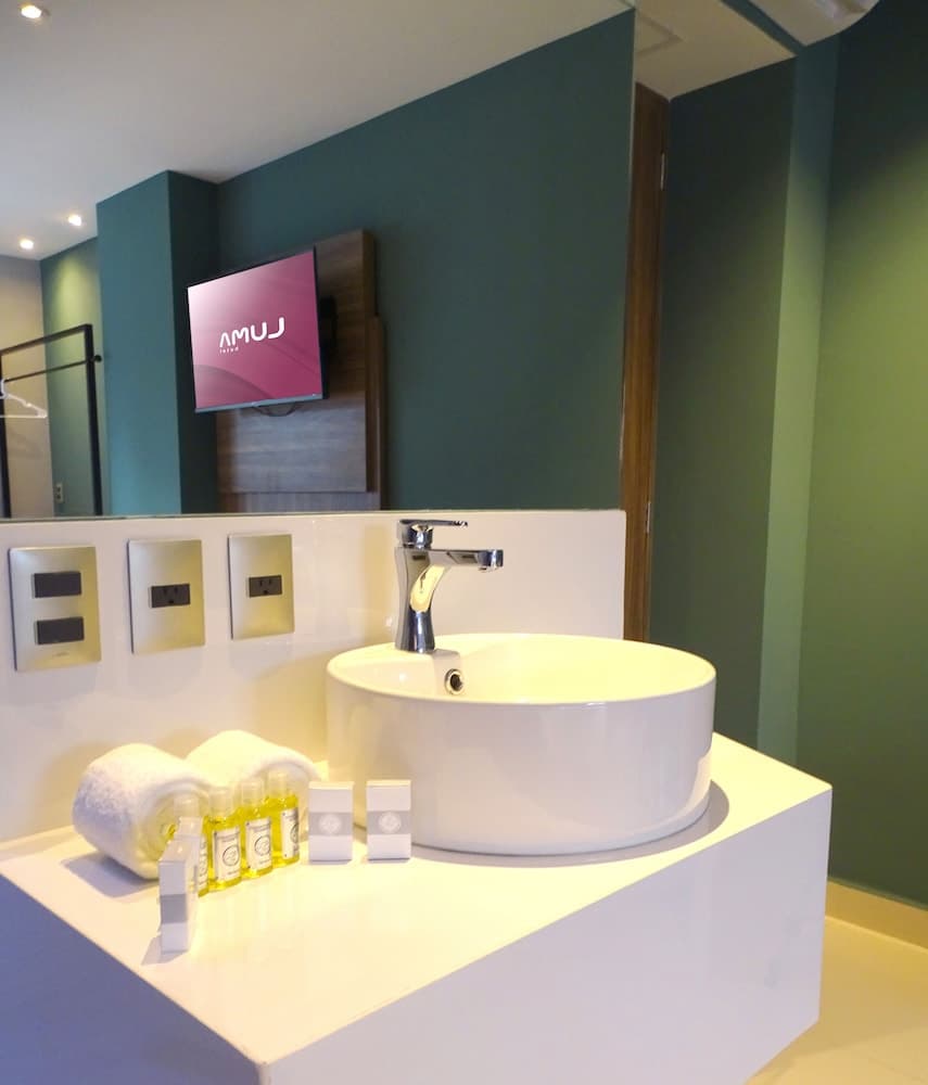 Hotel Luma by Kavia Cancun — 13