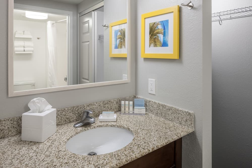 Hampton Inn & Suites by Hilton Miami-Doral/Centro Commerciale Dolphin — 24