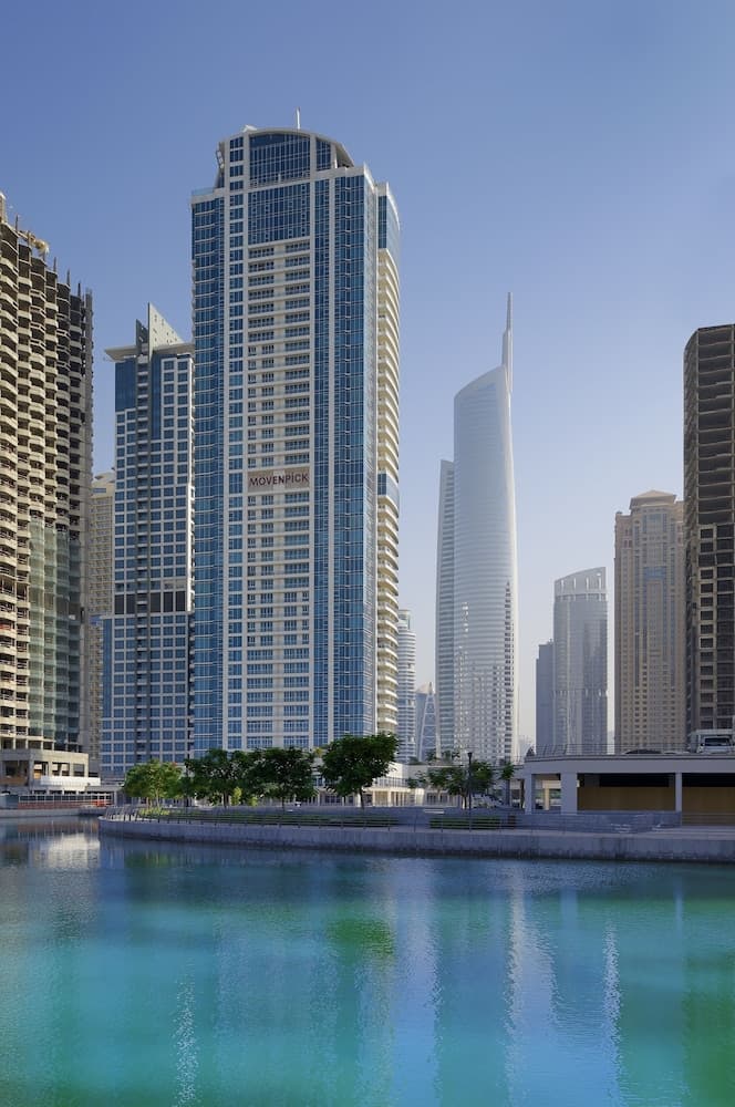 Mövenpick Hotel Jumeirah Lakes Towers — 28