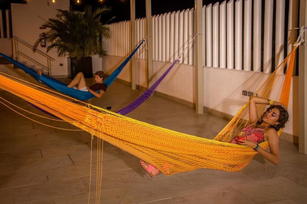 Nomads Party Hotel & Hostel — 4