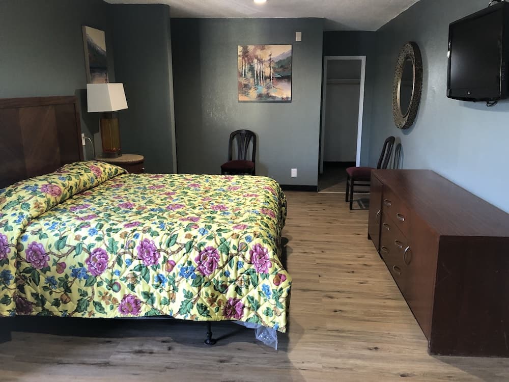 Motel Castillo de Reyes — 12