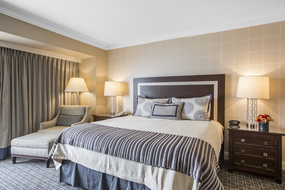 Omni Los Angeles Hotel en California Plaza — 16