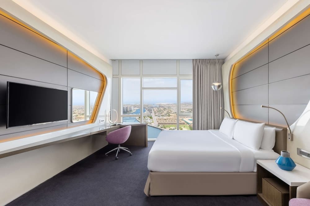 V Hotel Dubai, Curio Collection by Hilton — 15