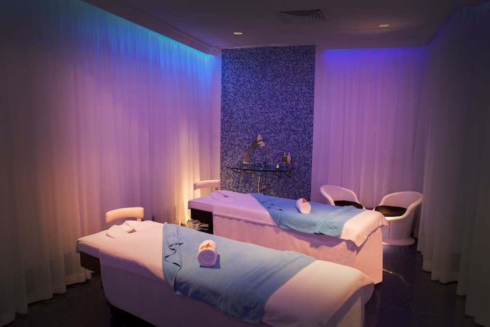 JA Ocean View Hotel, Jumeirah Beach Dubai — 12