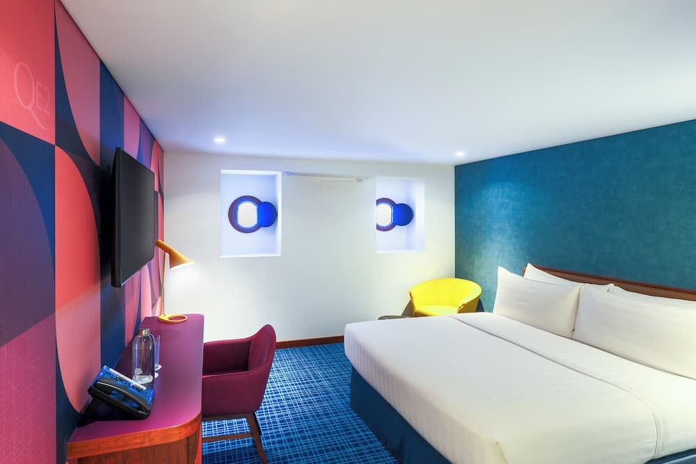 Queen Elizabeth 2 Hotel by Accor — 4