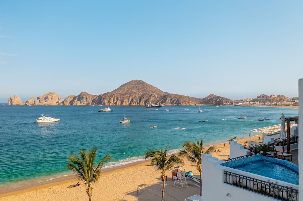 Beachfront Penthouse by Pueblo Bonito — 5