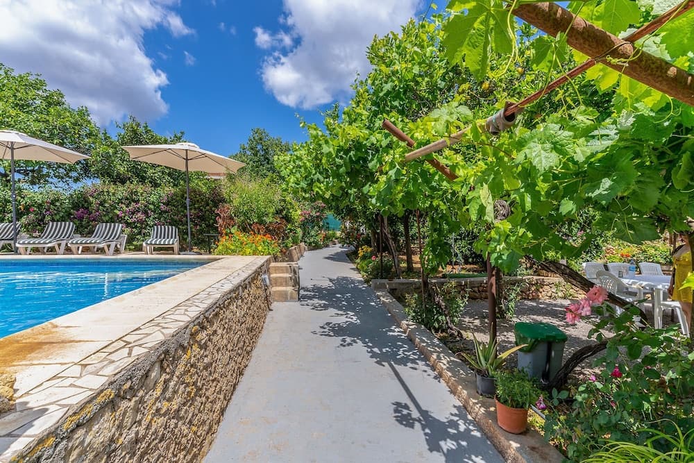 Cas Consul in Ibiza With 4 Bedrooms and 3 Bathrooms — 23
