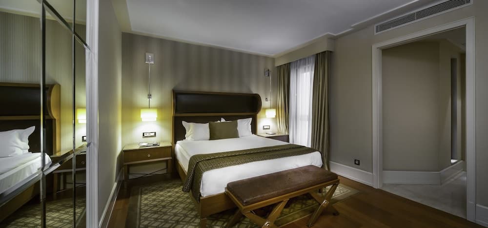 Titanic City Taksim — 11
