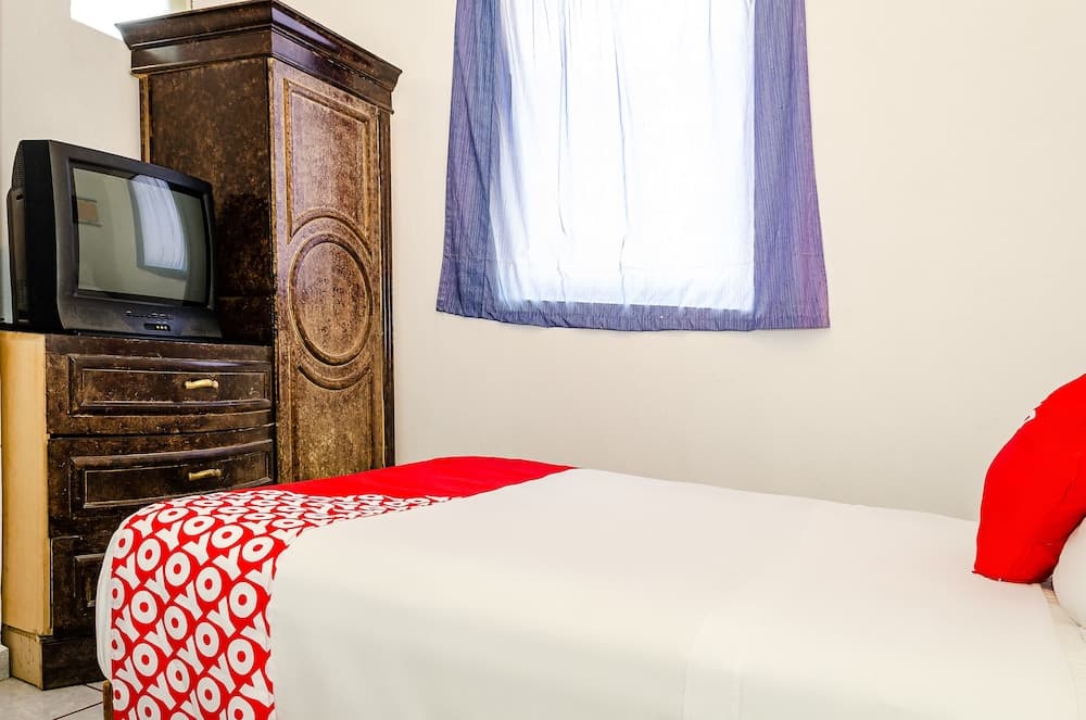 OYO Hotel Cabo Del Sur, Cabo San Lucas — 7
