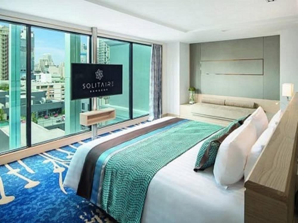 Solitaire Bangkok Sukhumvit 11 — 24