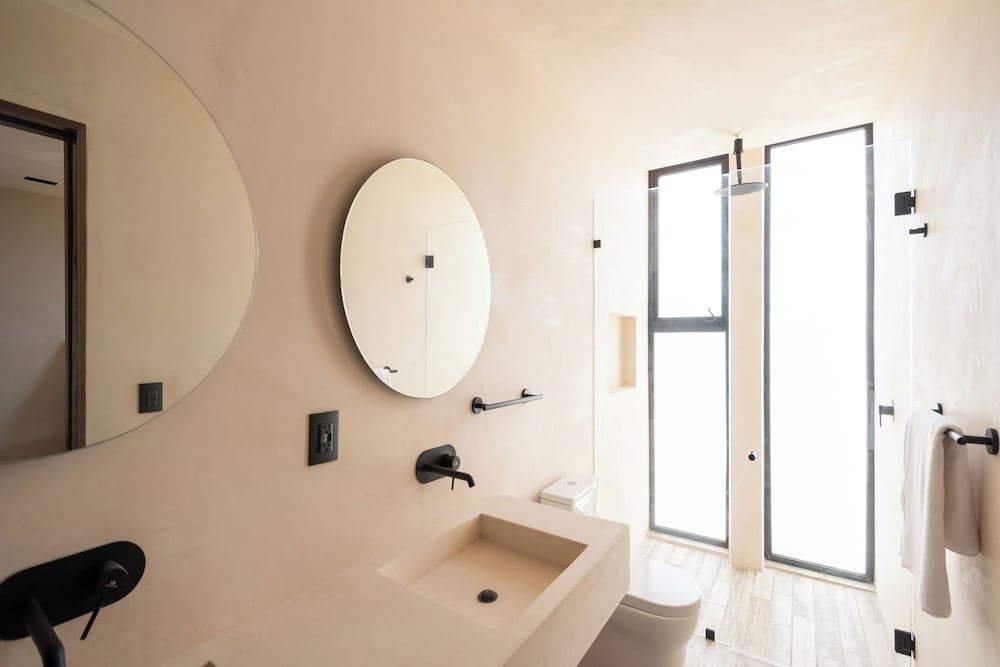 BESPOKE, Member of Small Luxury Hotels — 3