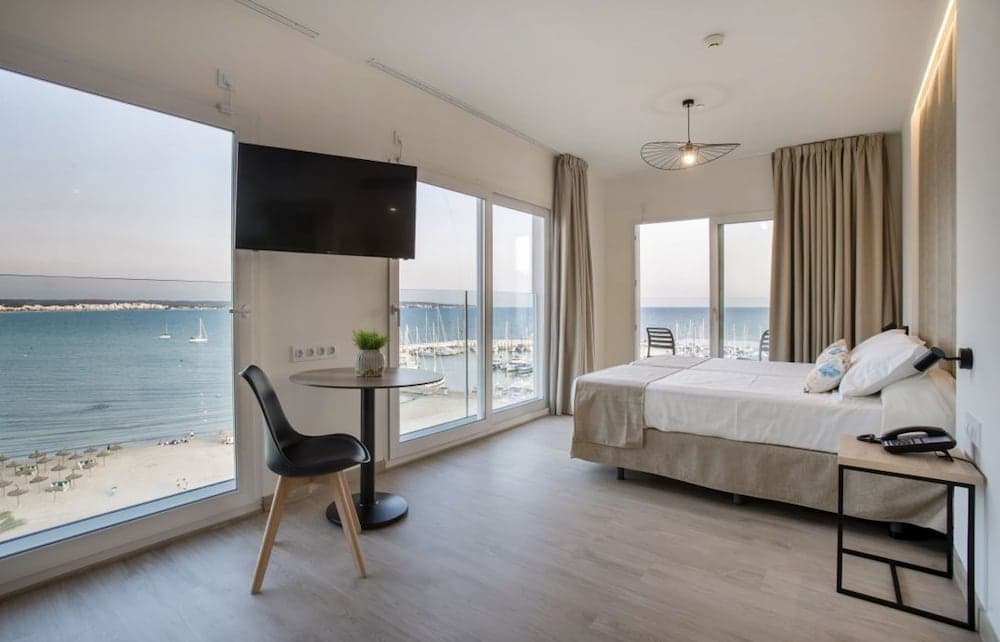Hotel Las Arenas — 26