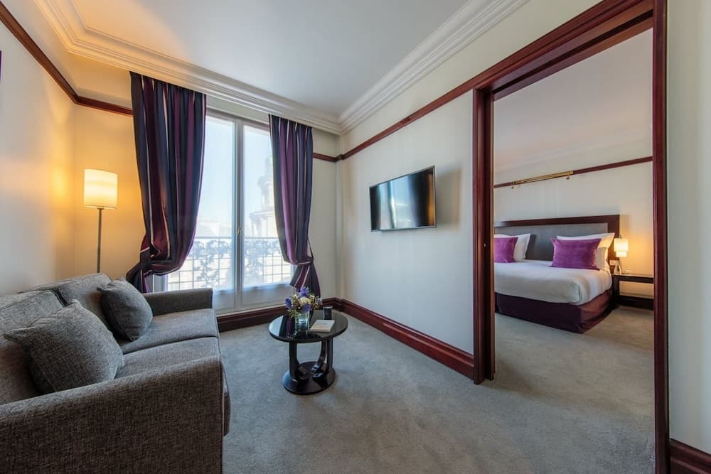 Hotel Pont Royal — 21