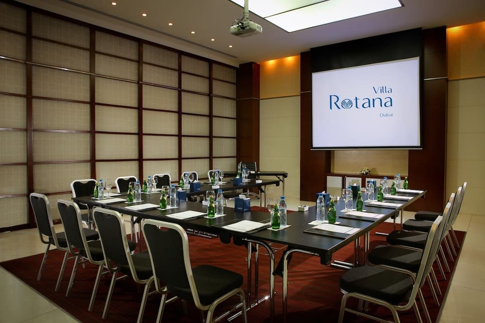 Villa Rotana — 3