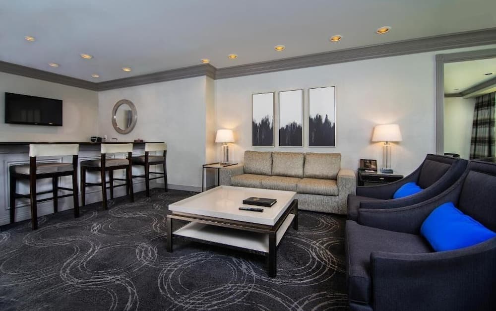Suncoast Hotel and Casino — 10