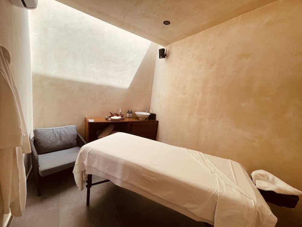 Colmena Cancún — 24