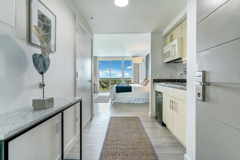 iCoconutGrove Vacation Rentals — 26
