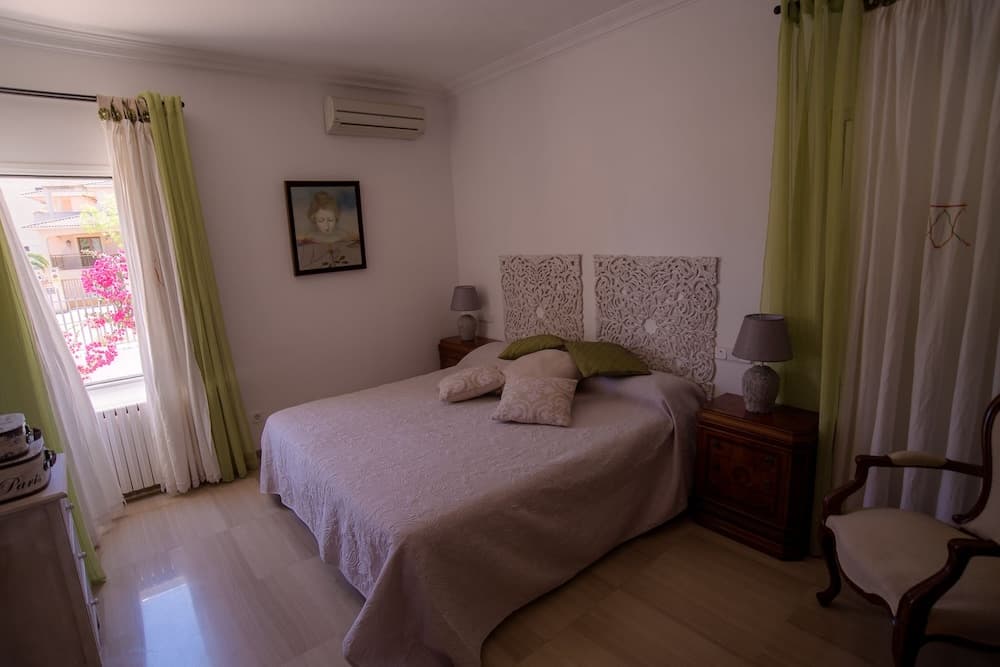 Casa Filipinas — 10
