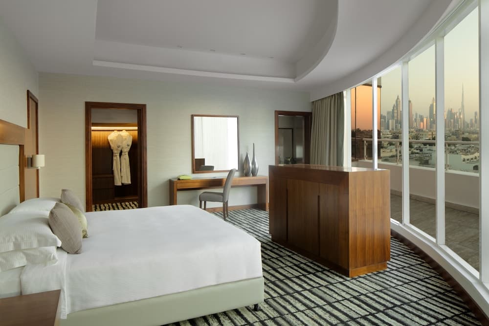 Jumeira Rotana — 21