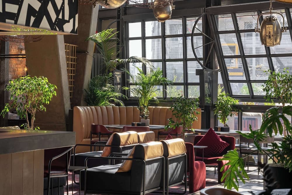 Radisson RED V&A Waterfront, Cape Town hotel, Silo 6, South Arm Road, V&A Waterfront, Cape Town, Western Cape, 8001, South Africa — photo 45