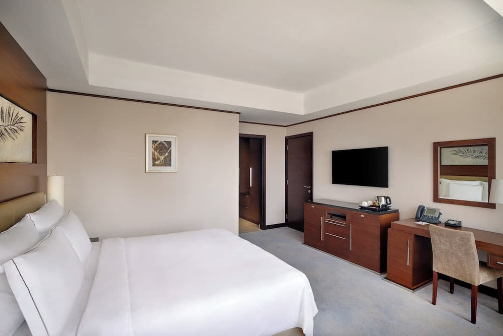 Grand Millennium Dubai — 27