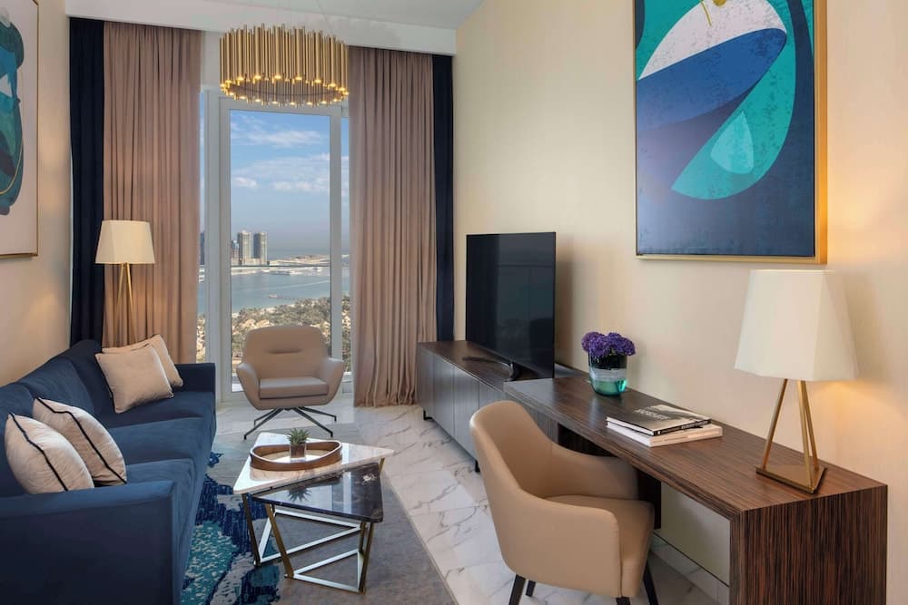 Avani+ Palm View Dubai Hotel & Suites — 20