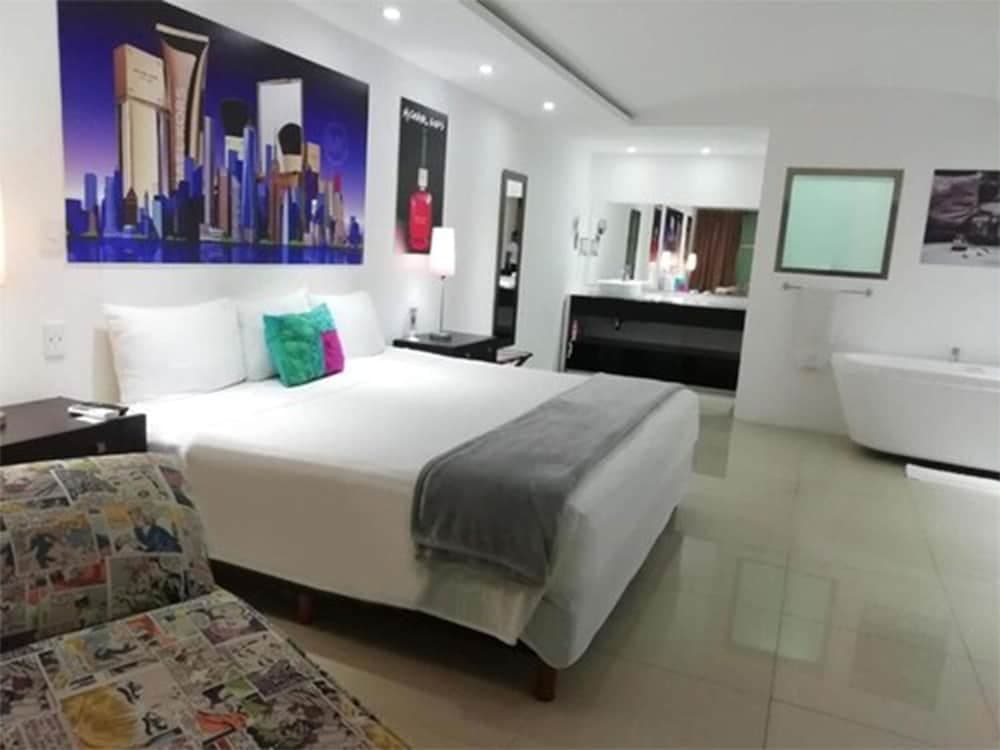 Essenzia de Cancun — 30