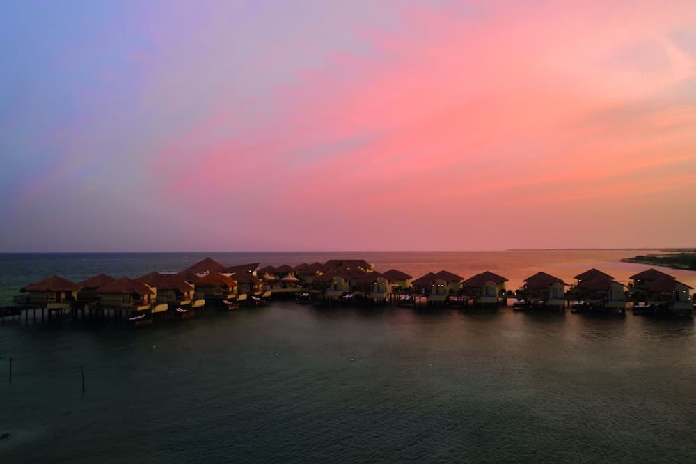 Palafitos Overwater Bungalows, Catamarán, Cenote, All & More Inclusive - Adults Only — 29