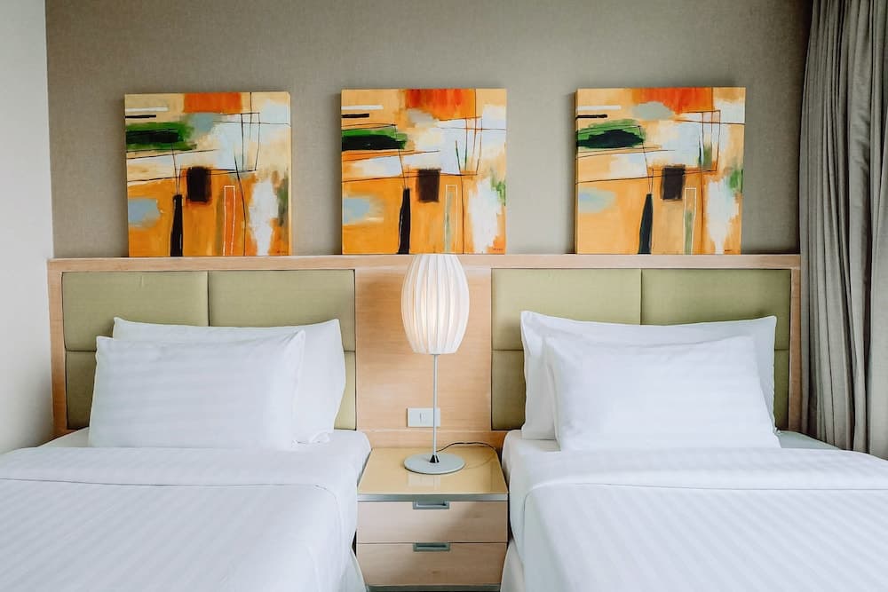 Urbana Langsuan Hotel — 22