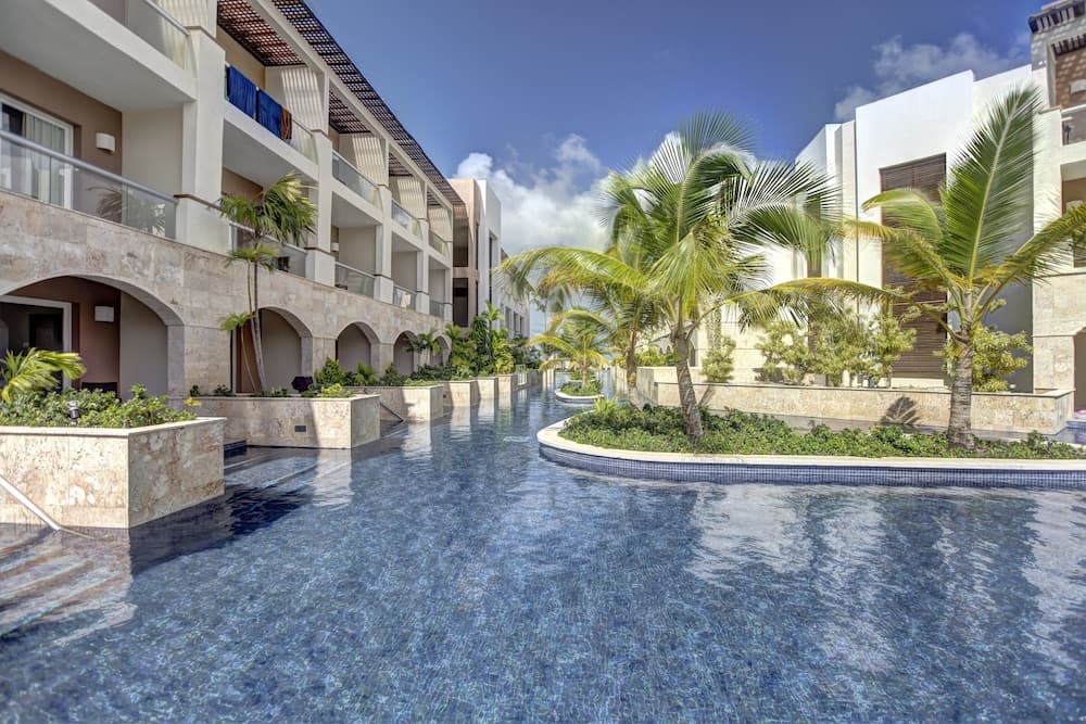 Royalton Punta Cana, An Autograph Collection All-Inclusive Resort & Casino — 11