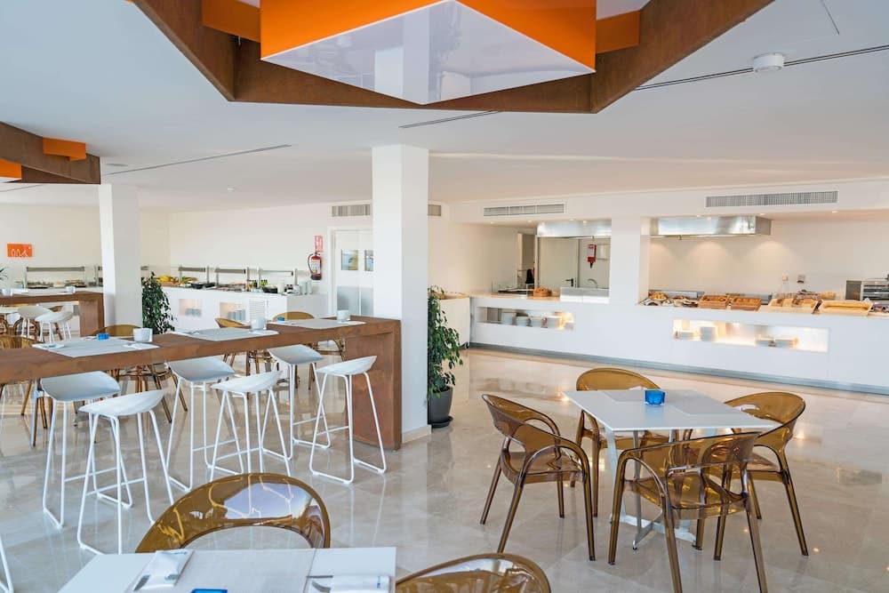 Hotel THB Naeco Ibiza - Solo Adulti — 12