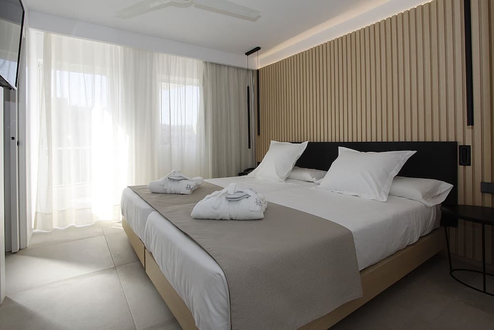 BG Hotel Caballero — 24