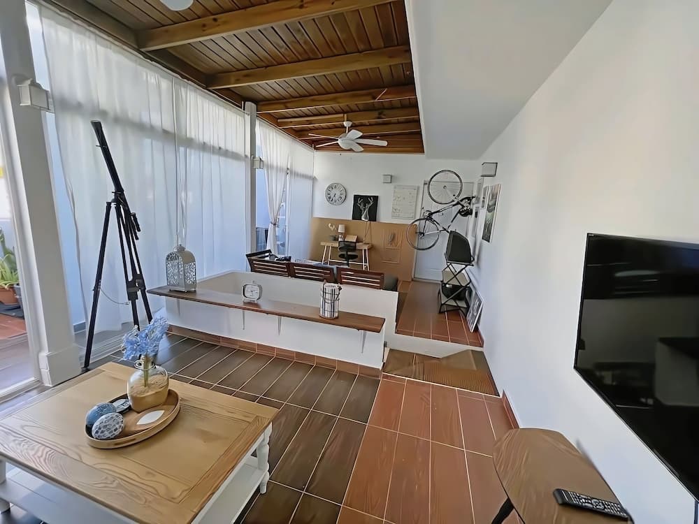 Dduplex Near the Beach - Airport Transfer — 30