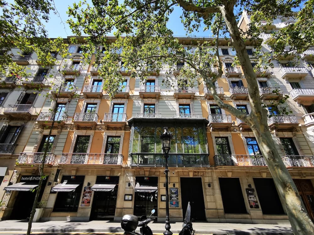 Hotel Indigo Barcelona - Plaza Catalunya by IHG — 10