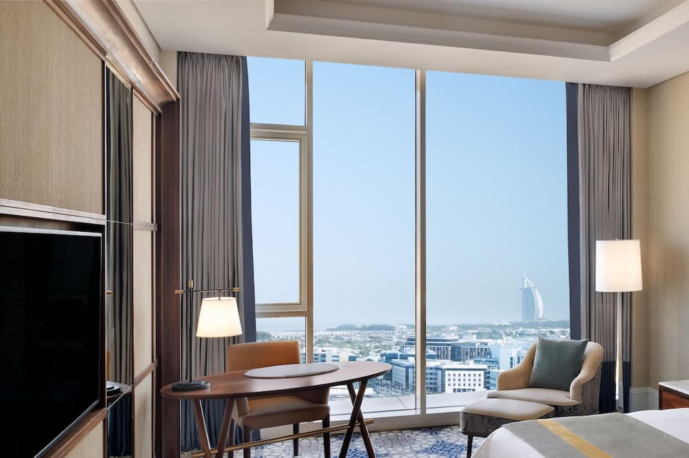 Grand Plaza Mövenpick Media City — 7