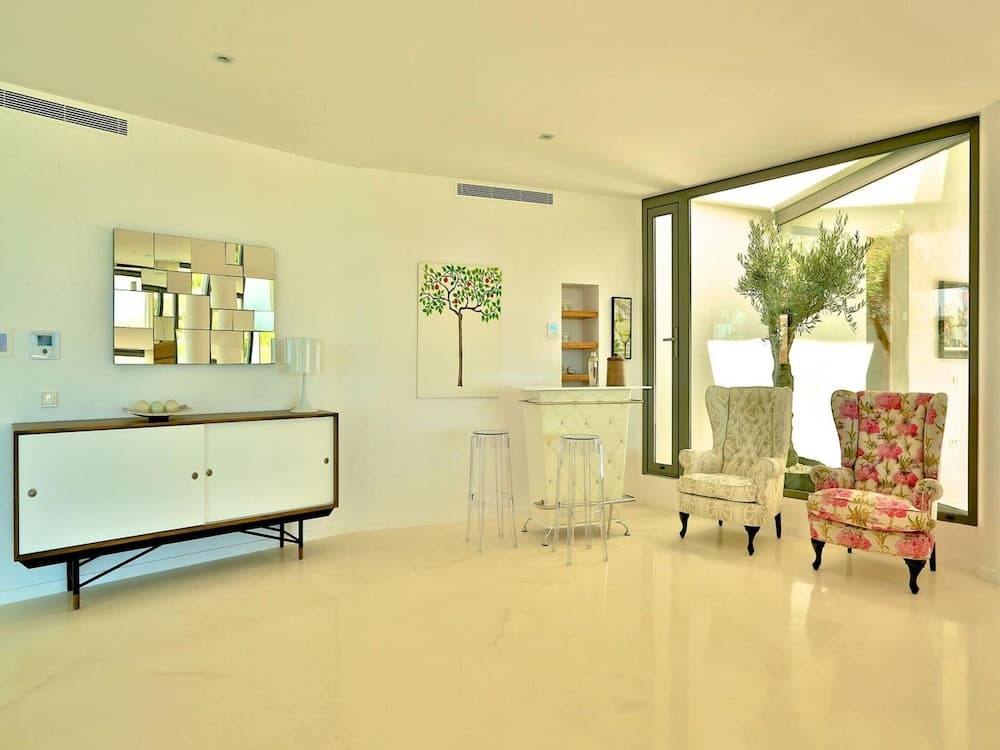 Casa de Vacaciones Moderna con Amplias Terrazas — 23