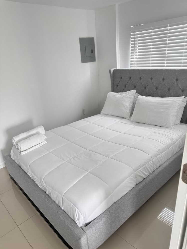 Renzzi Villas — 6