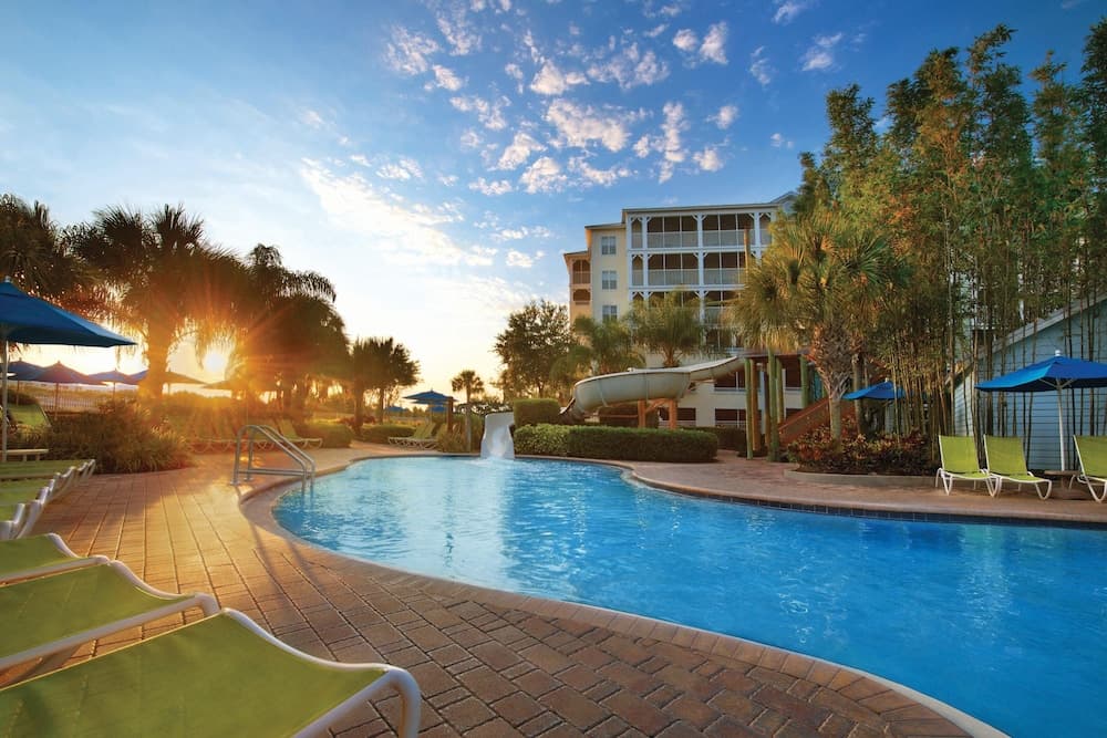 Hotel Harbour Lake de Marriott — 1