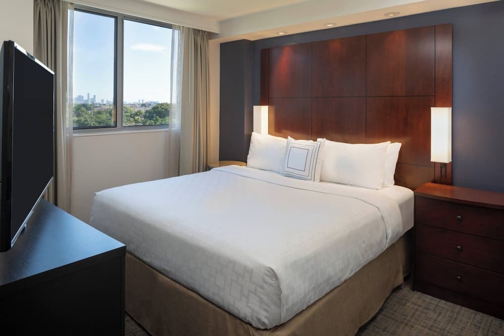 Residence Inn by Marriott Miami Flughafen — 8