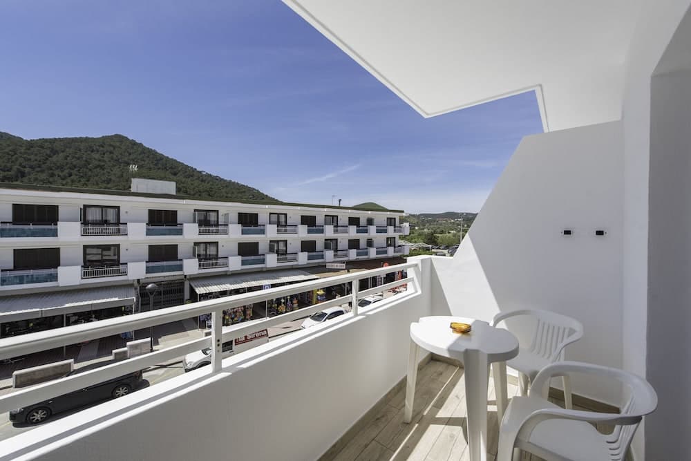 Apartamentos Typic Oasis Sa Tanca — 8