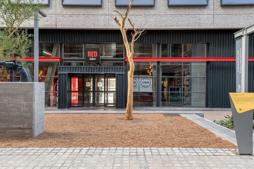 Radisson RED V&A Waterfront, Cape Town hotel, Silo 6, South Arm Road, V&A Waterfront, Cape Town, Western Cape, 8001, South Africa — photo 135