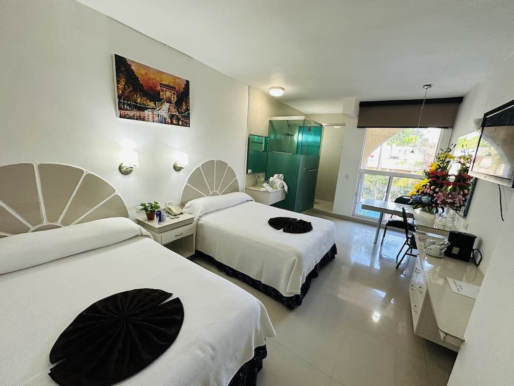 Hotel Plaza Caribe — 12