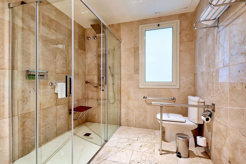Hotel Roger de Lluria Barcelona — 22