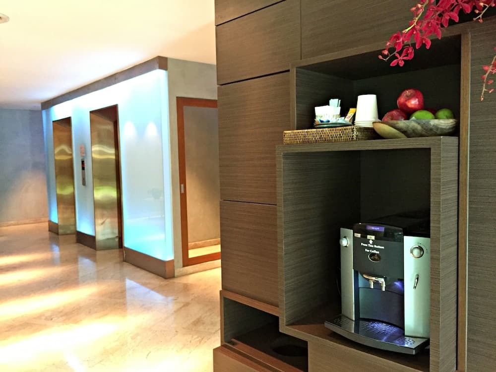 Hotel LiT BANGKOK — 3