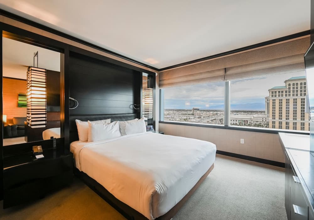 StripViewSuites im Vdara — 13