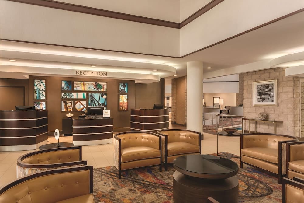 Embassy Suites by Hilton Orlando International Dr ICON Park — 3