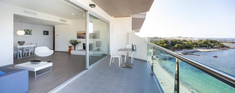 AxelBeach Ibiza Spa & Beach Club - Sólo Adultos — 11