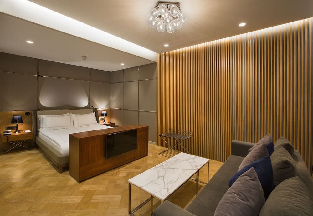 Fer Hotel — 23