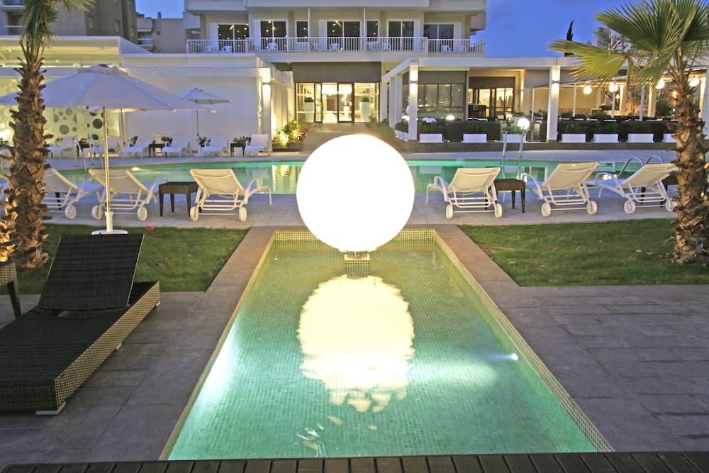 BG Hotel Caballero — 12
