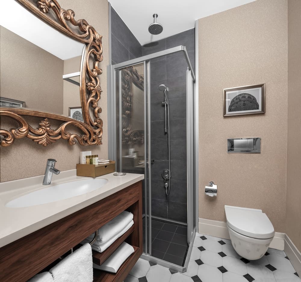 Akka Suites Taksim — 2